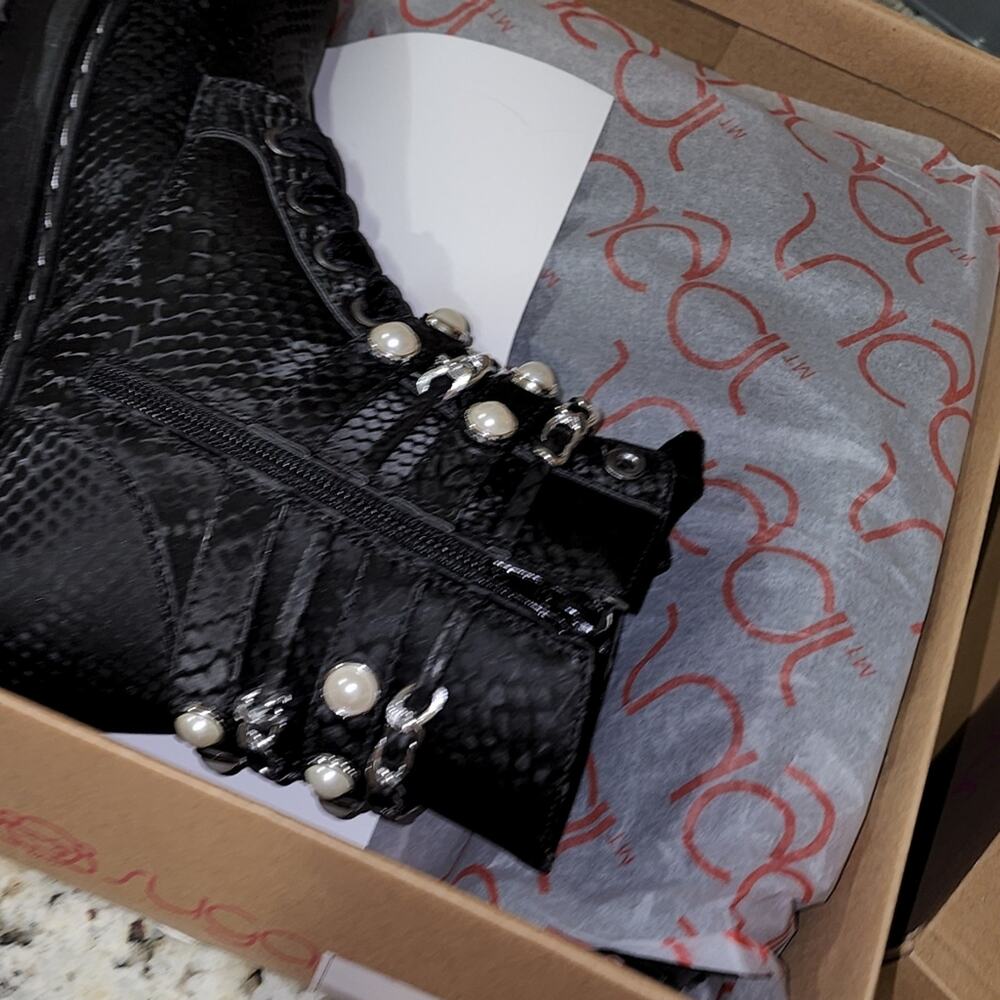 SUGAR NWT KADE PEARL COMBAT BOOTS - Picture 3 of 10